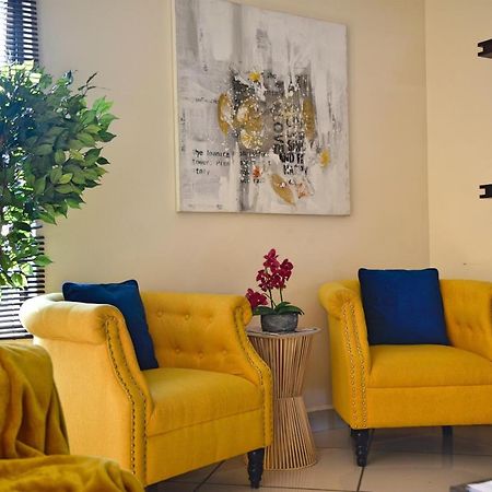 Green Haven Apartments Езулвини Екстериор снимка