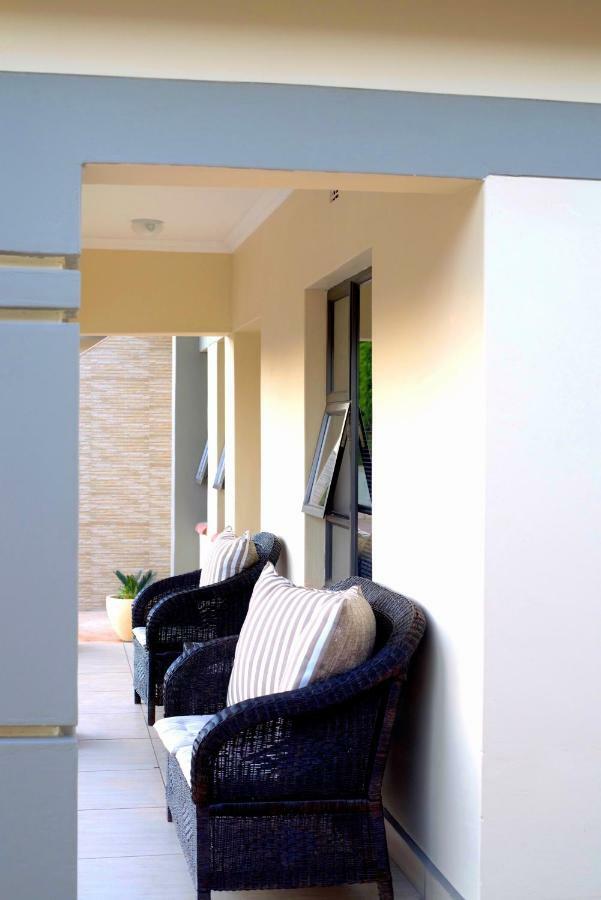 Green Haven Apartments Езулвини Екстериор снимка
