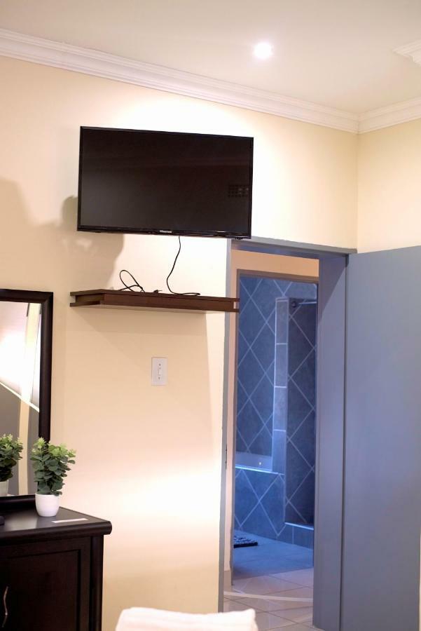 Green Haven Apartments Езулвини Екстериор снимка