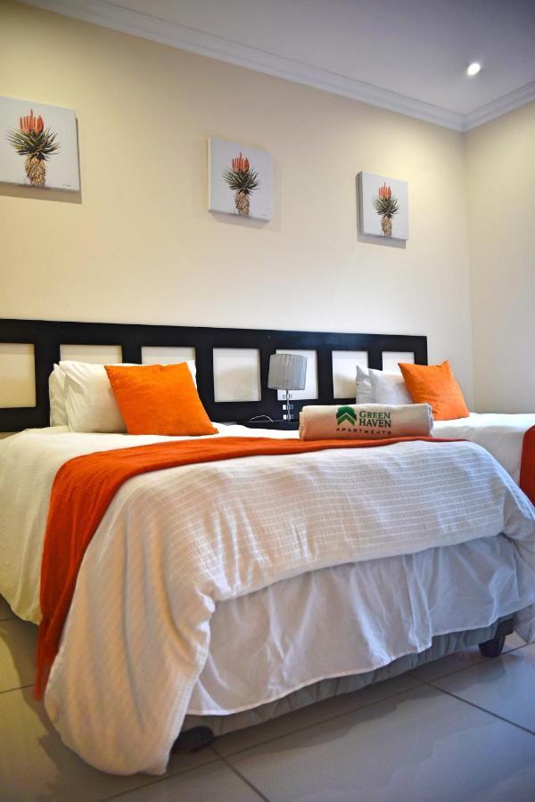 Green Haven Apartments Езулвини Екстериор снимка