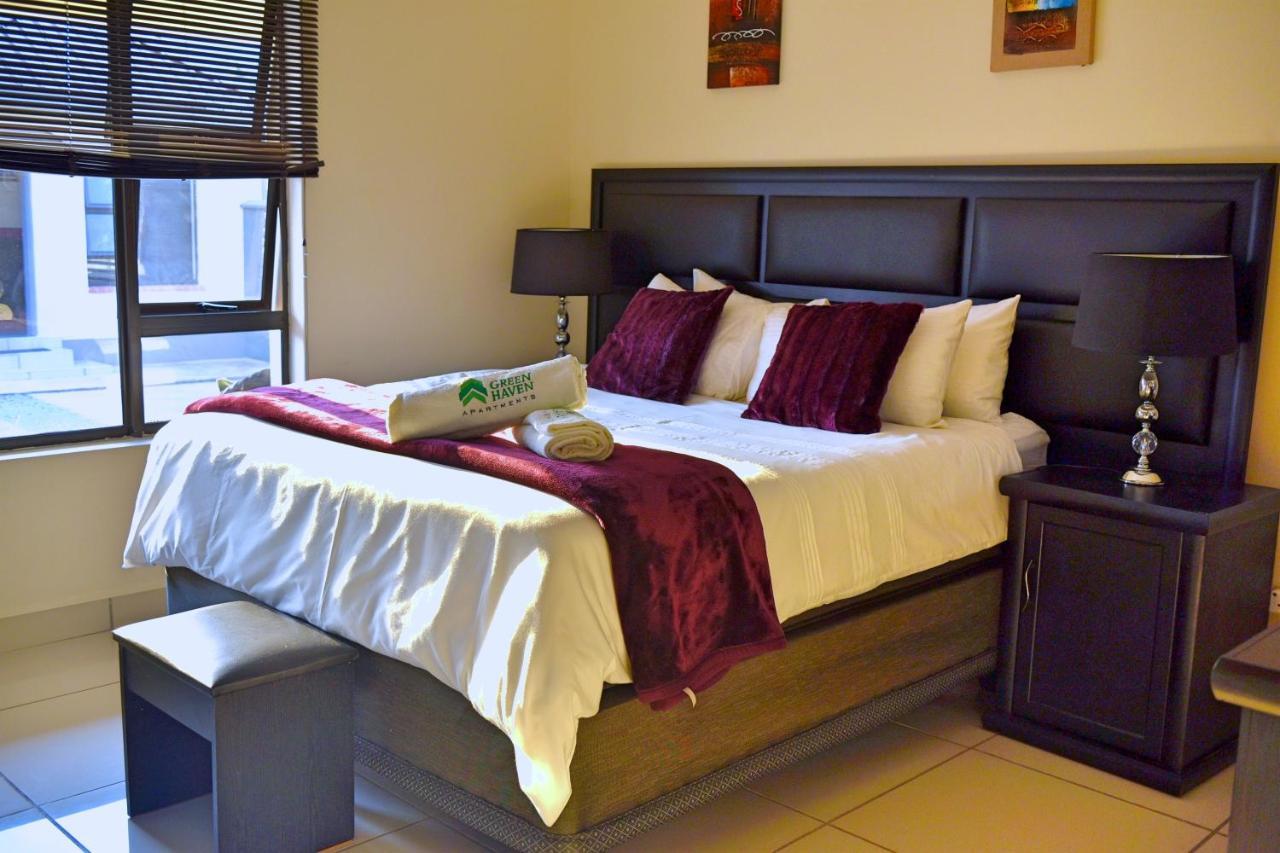 Green Haven Apartments Езулвини Екстериор снимка